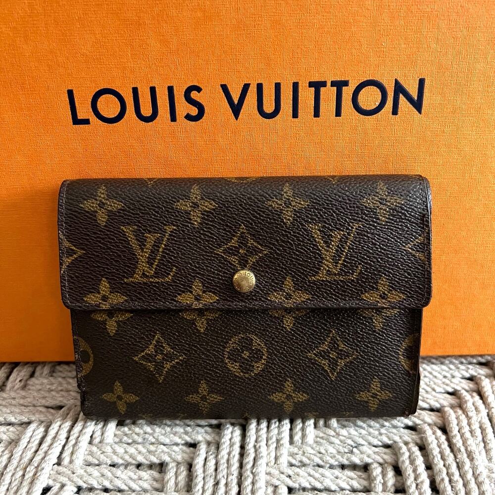 Louis Vuitton Monogram Brown Wallet